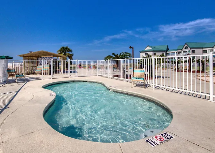 Bright Coastal With Gulf Views Pools Hot Tub & Private Balcony Holiday home Gulf Shores